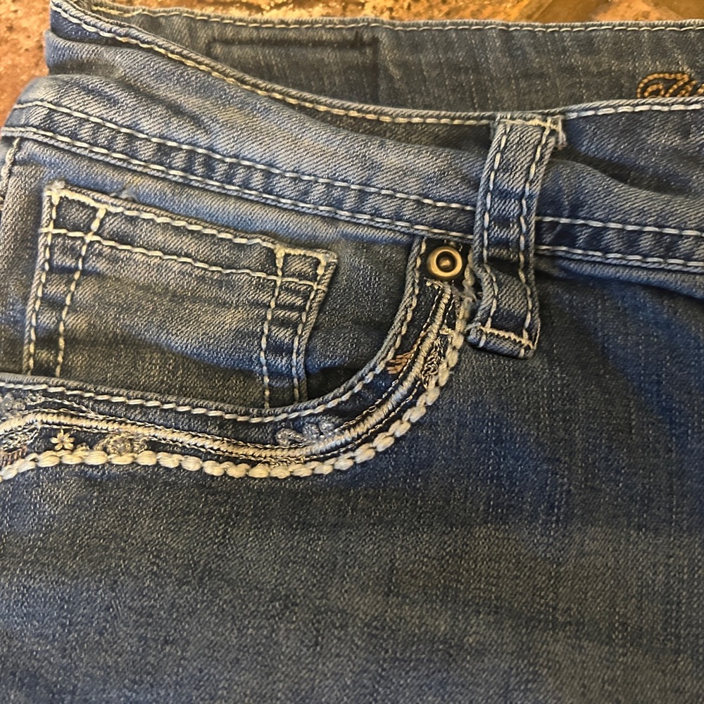 Women’s Wired Heart Size 30 Jeans - Picture 4 of 13